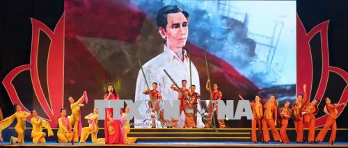 Nghệ An khai mạc Lễ hội Làng Sen 2018 